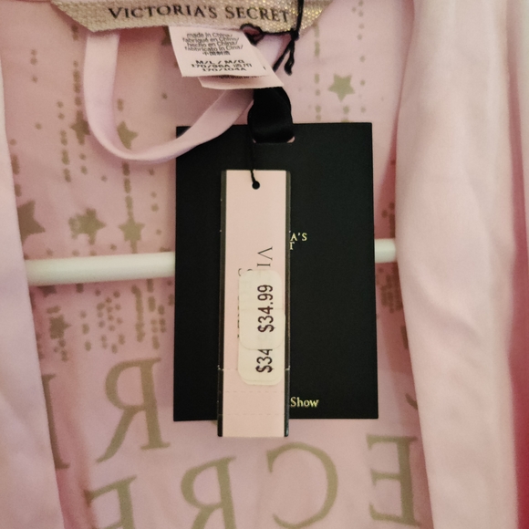 Victoria's Secret Pink Robe - Picture 5 of 5